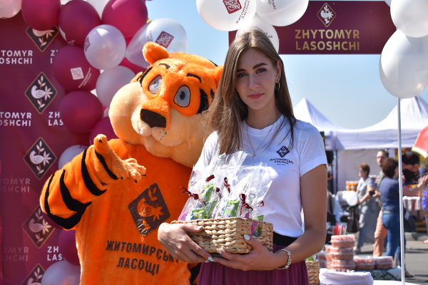«Житомирські ласощі» на Korolev avia fest «Житомирські ласощі» на Korolev avia fest