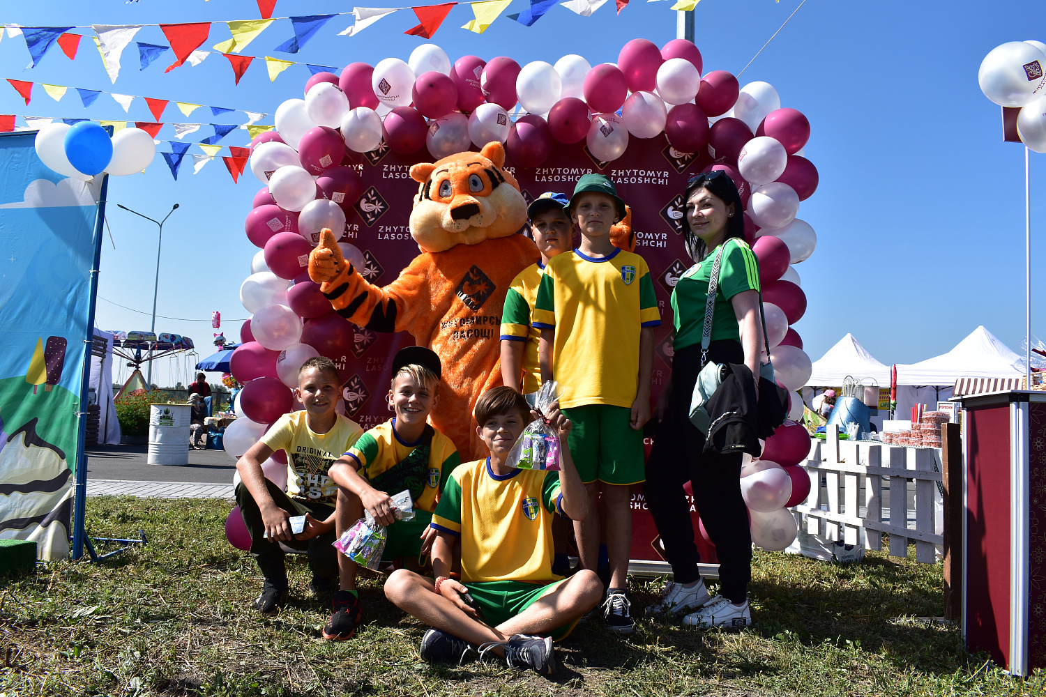 «Житомирські ласощі» на Korolev avia fest